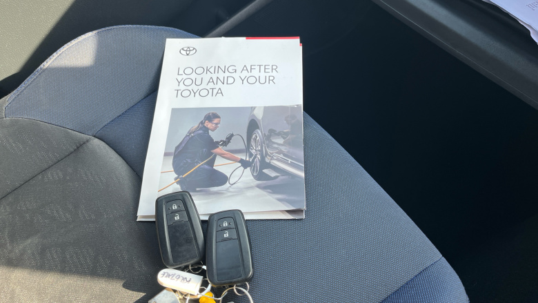 Toyota C-HR 1.8 Hybrid Dynamic 5dr CVT Hybrid Hatchback